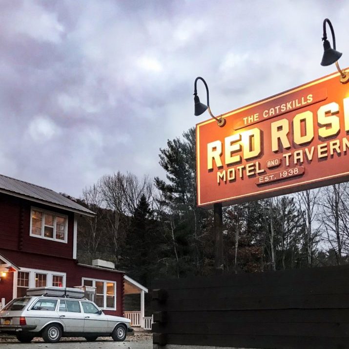 Elliptical Sign Light | Photo Courtesy of the Red Rose Motel